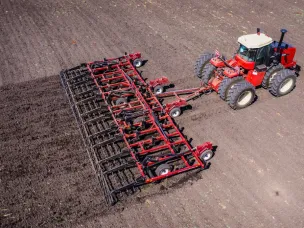 700 единиц новой техники приобрели нижегородские аграрии за первое полугодие 2024 года